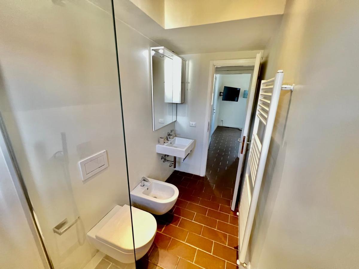 Relax & Design A Pochi Passi Dalla Stazione Florence Exterior photo